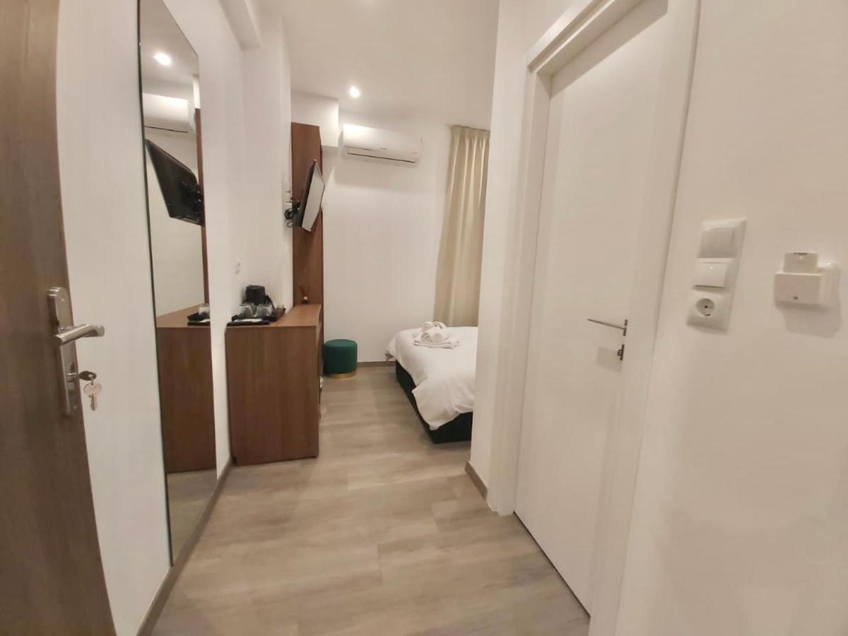 Real City Suites Syntagma Ateny Zewnętrze zdjęcie