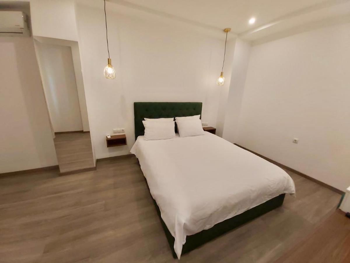 Real City Suites Syntagma Ateny Zewnętrze zdjęcie